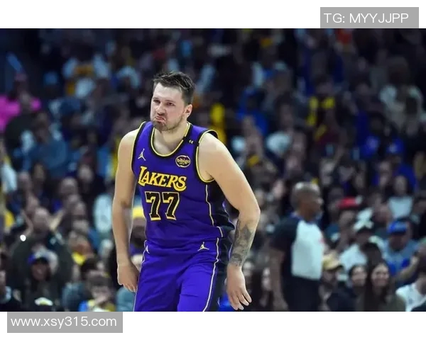 湖人升西部第二!赛后东契奇主动为罚球担责 雷迪克批评球队投篮太差 湖人升西部第二!赛后东契奇主动为罚球担责 雷迪克批评球队投篮太差